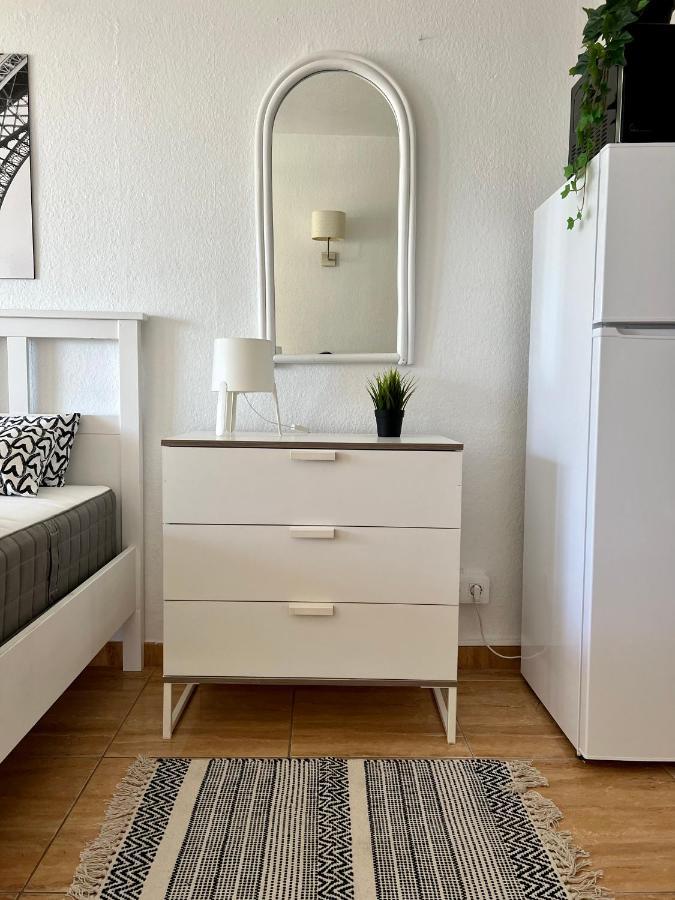 Comodoro Cristianos Beach Vivienda Vacacional Apartman Los Cristianos  Kültér fotó